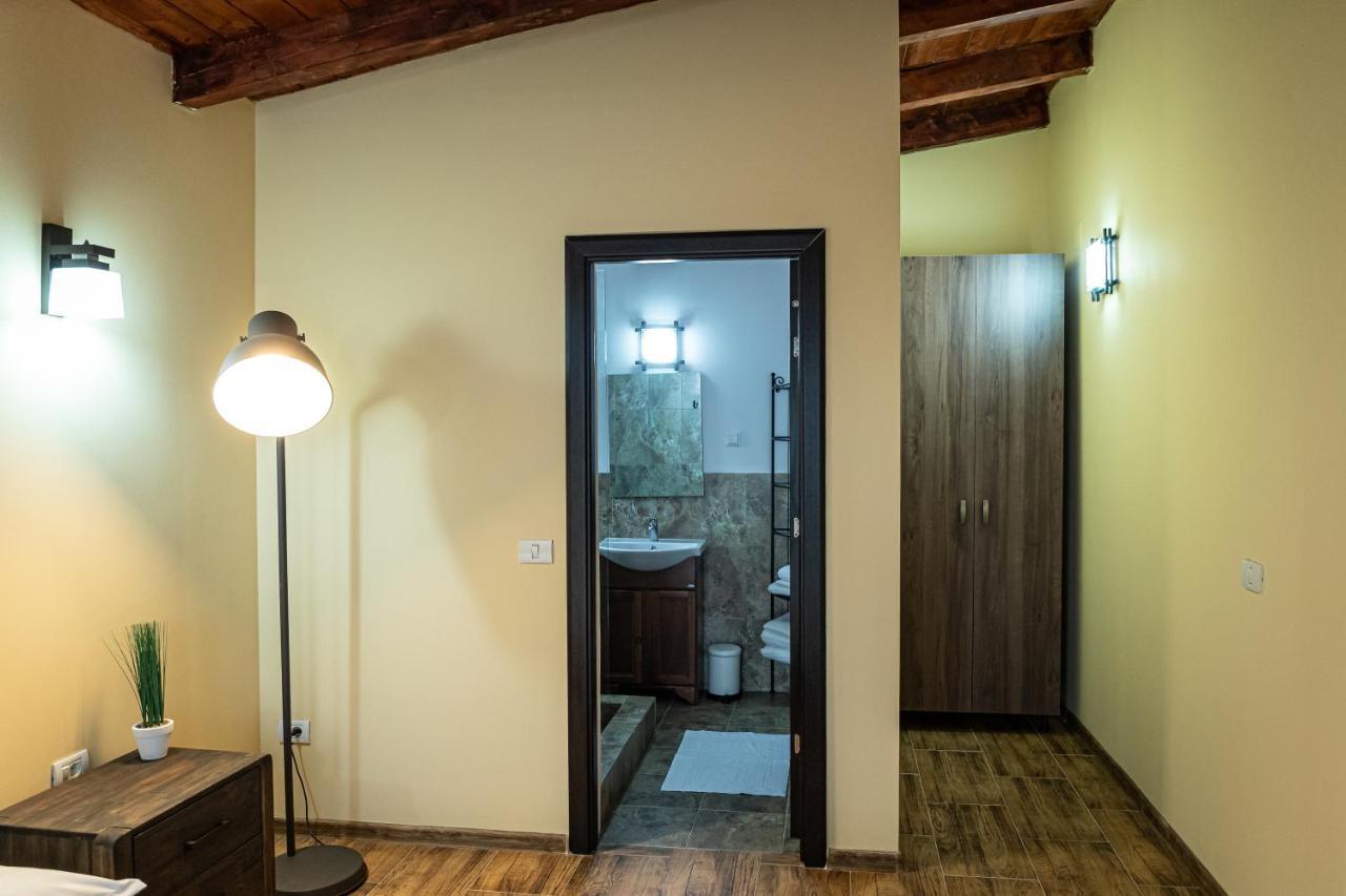 Villa Wild Petroşani Exteriér fotografie