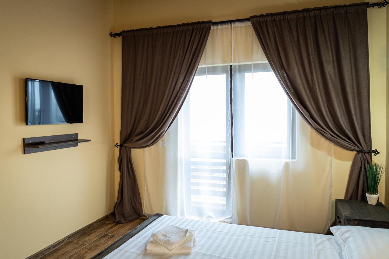Villa Wild Petroşani Exteriér fotografie
